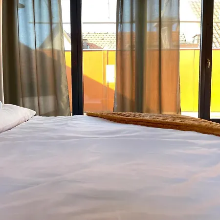Amao-Green I 90Qm I Penthouse Maisonette Mit Rooftop I City Center I King-Size Betten Lahr  Buitenkant foto